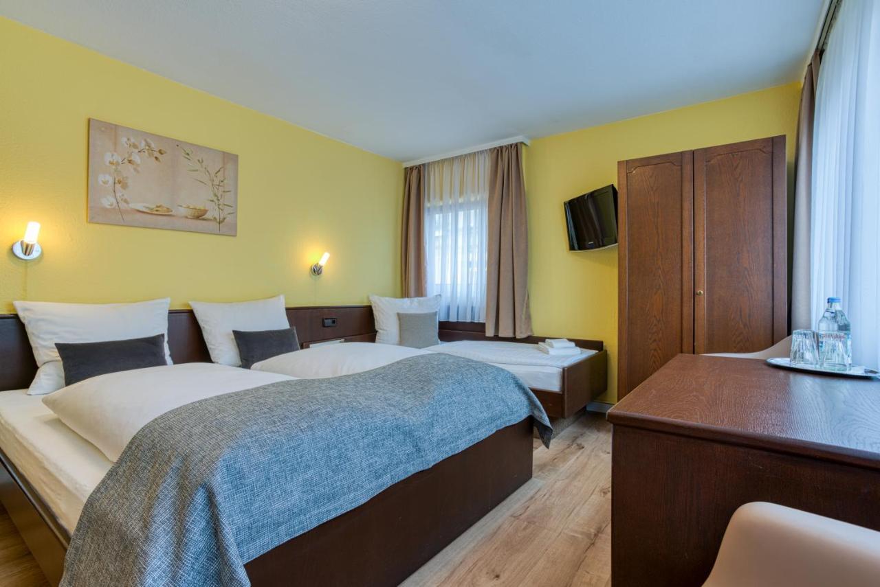 Hotel Wiesbadener Hof 3*